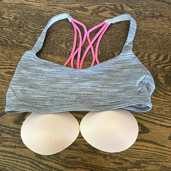 Lululemon Free To Be Zen Bra Size 8 - Picture 7 of 9